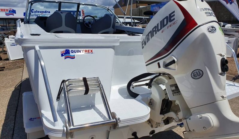 New Quintrex 490 Fishabout full