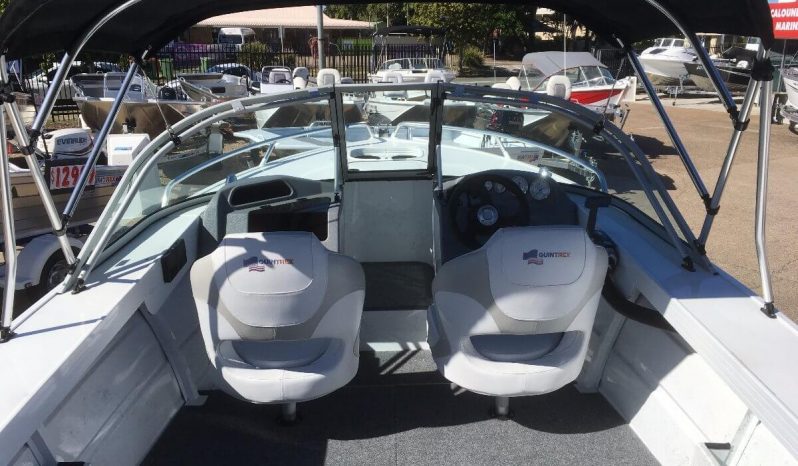 New Quintrex 530 Fishabout full