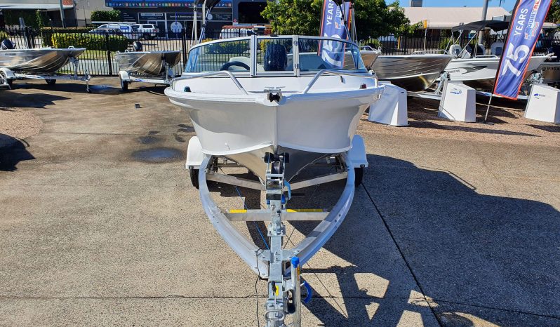 New Quintrex 430 Fishabout full