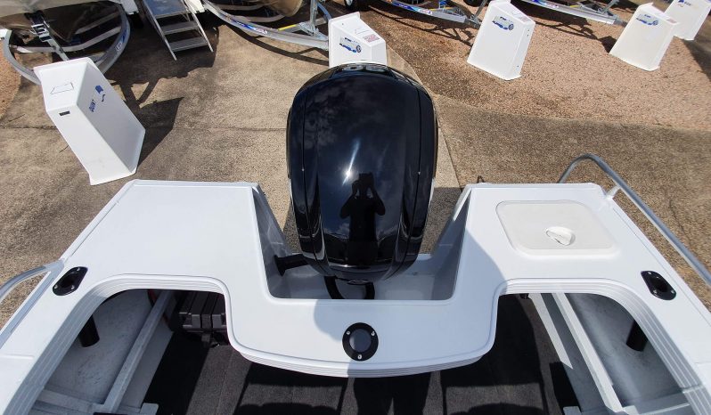 New Quintrex 490 Renegade Side Console full