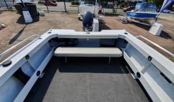 New Quintrex 481 Fishabout full