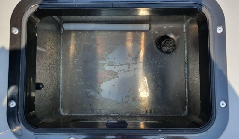 New Yellowfin Plate 7600 Southerner Hard Top full