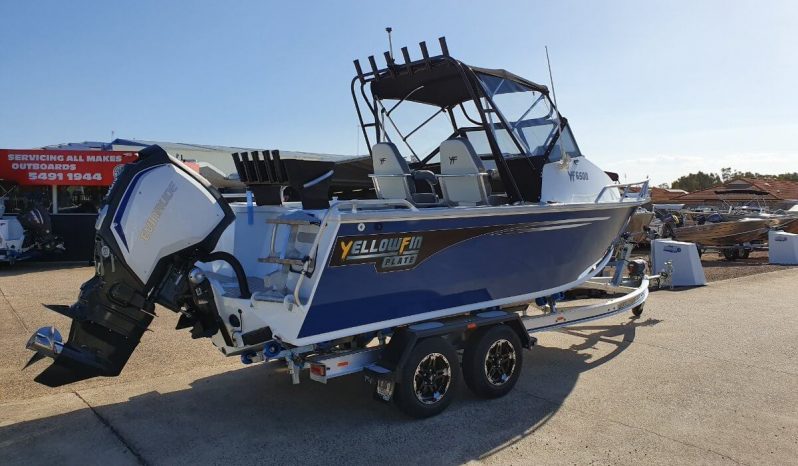 New Yellowfin Plate 6500 Cabin full