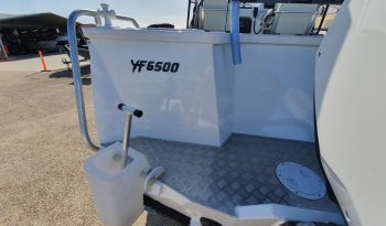 New Yellowfin Plate 6500 Cabin full