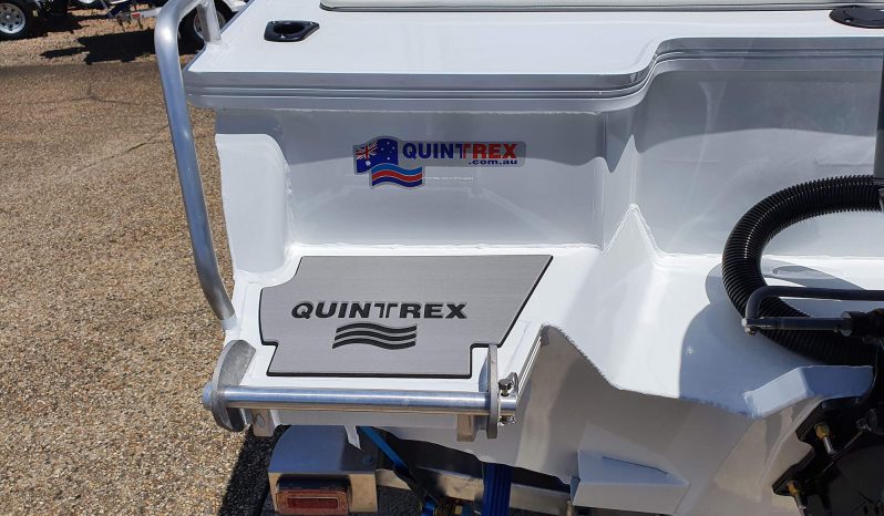 New Quintrex 450 FishAbout full