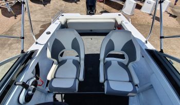 New Quintrex 450 FishAbout full