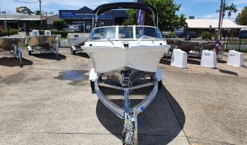 New Quintrex 450 FishAbout full