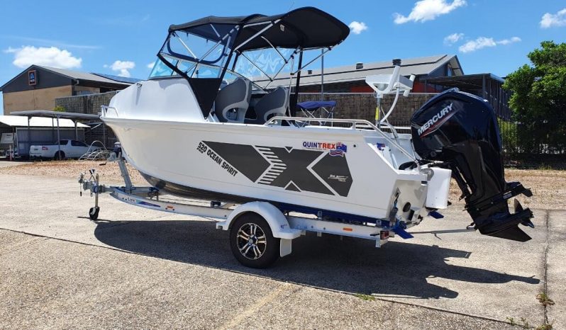 New Quintrex 520 Ocean Spirit full