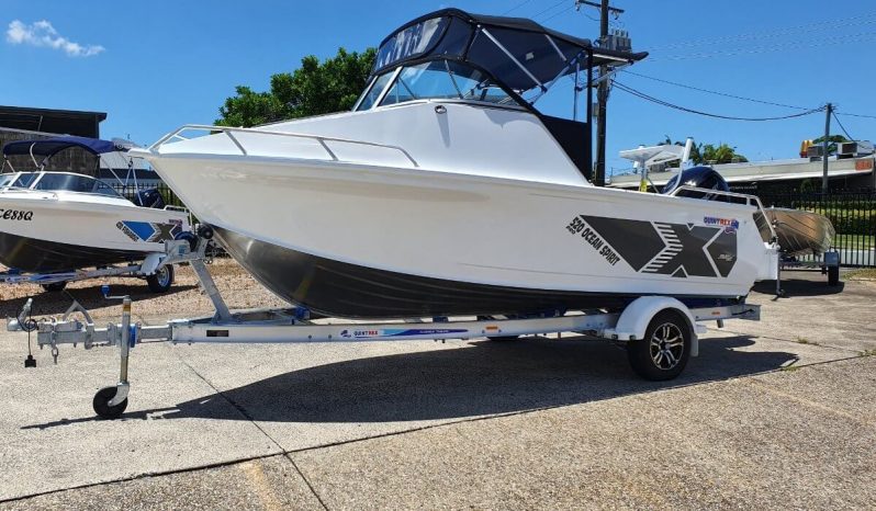 New Quintrex 520 Ocean Spirit full